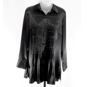 Chico's Black Sateen Tuxedo Blouse size 8